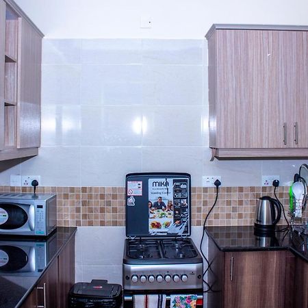 Kasty M Apartments- W Place Найроби Екстериор снимка