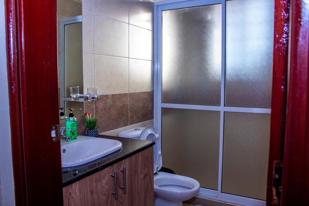 Kasty M Apartments- W Place Найроби Екстериор снимка